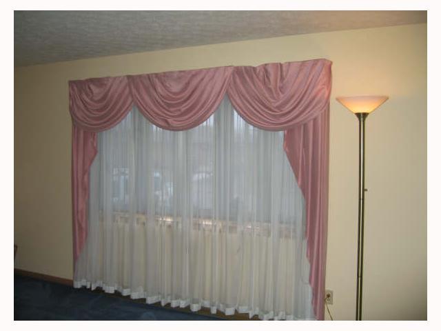 1270 Bernhard Road Columbus, OH 43227 - Photo 3 of 8 Gallery Image 3