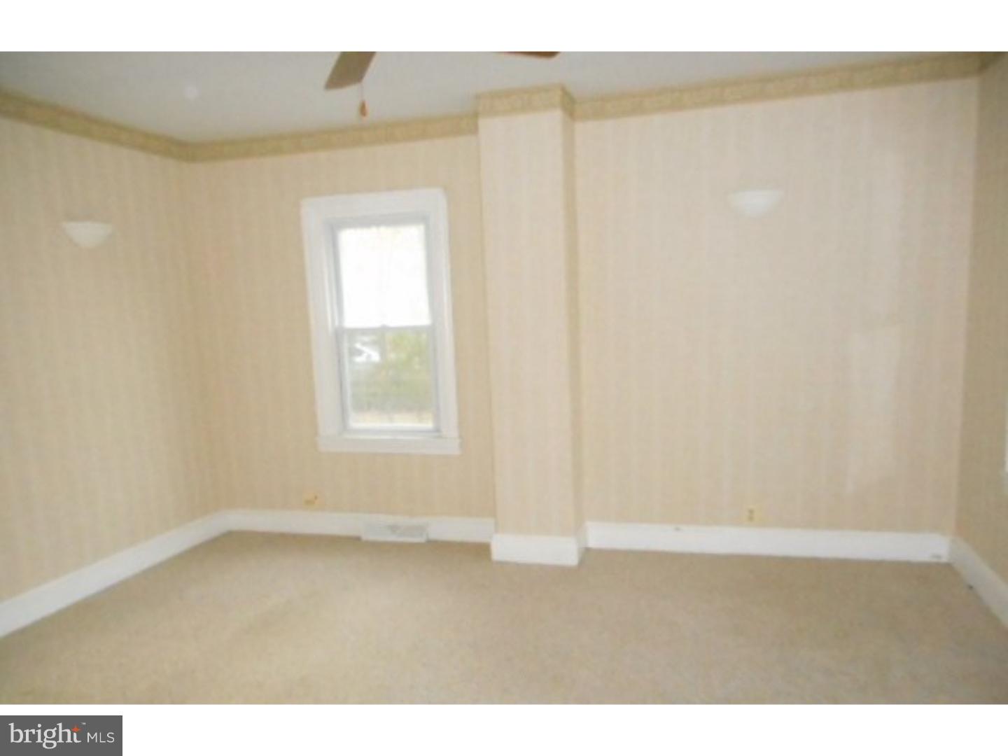 103 Hartford Road Mount Laurel, NJ 08054 - Photo 2 of 13