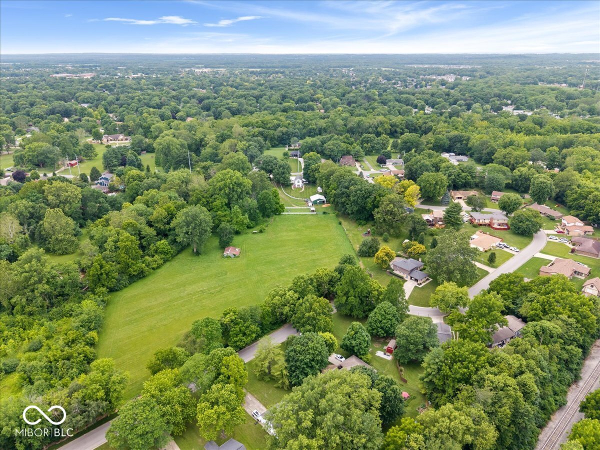 703 North Peterman Road Greenwood, IN 46142 - Photo 49 of 52