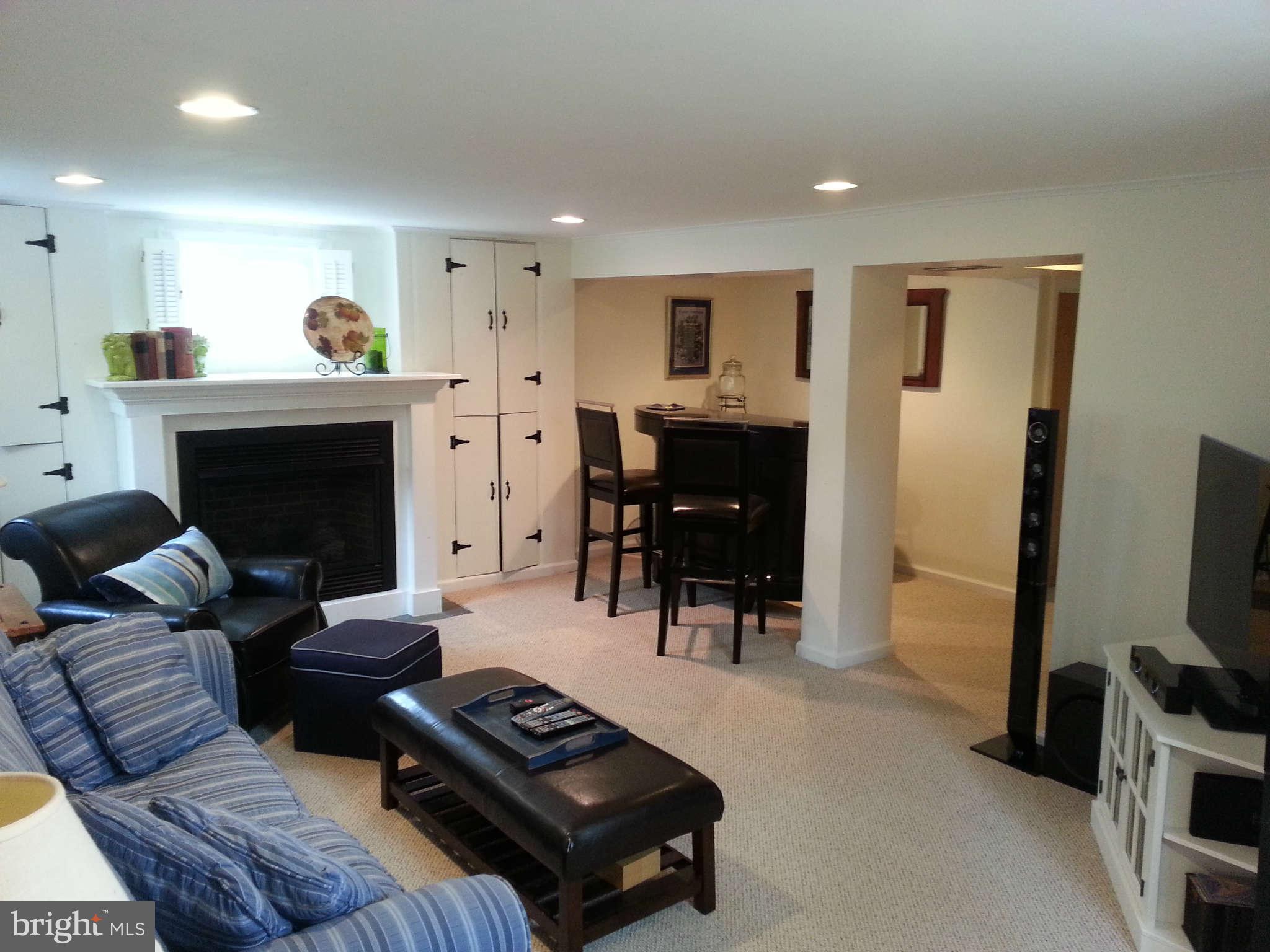 2614 Spencer Road Chevy Chase, MD 20815 - Photo 16 of 27 Family Room