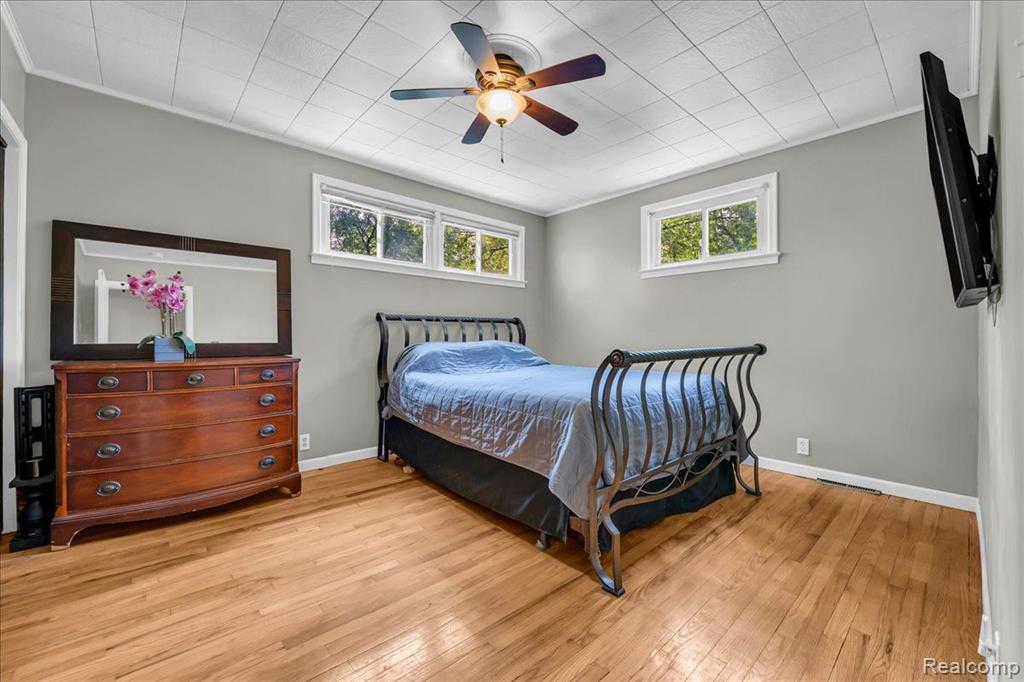 21236 Gudith Road Woodhaven, MI 48183 - Photo 14 of 32