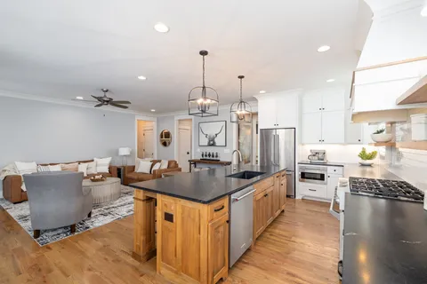 $949,000 | 212 Rich Circle, Franklin, TN 37064
