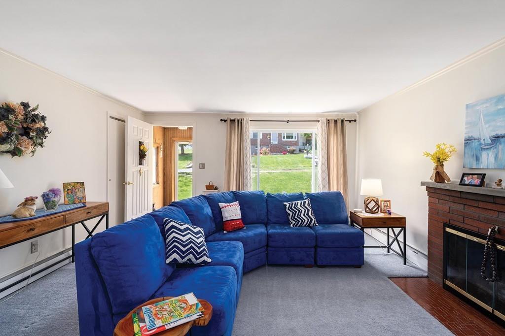 22 Addison Road Waltham, MA 02452 - Photo 3 of 17 Gallery Image 3
