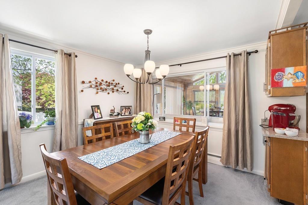 22 Addison Road Waltham, MA 02452 - Photo 4 of 17 Gallery Image 4