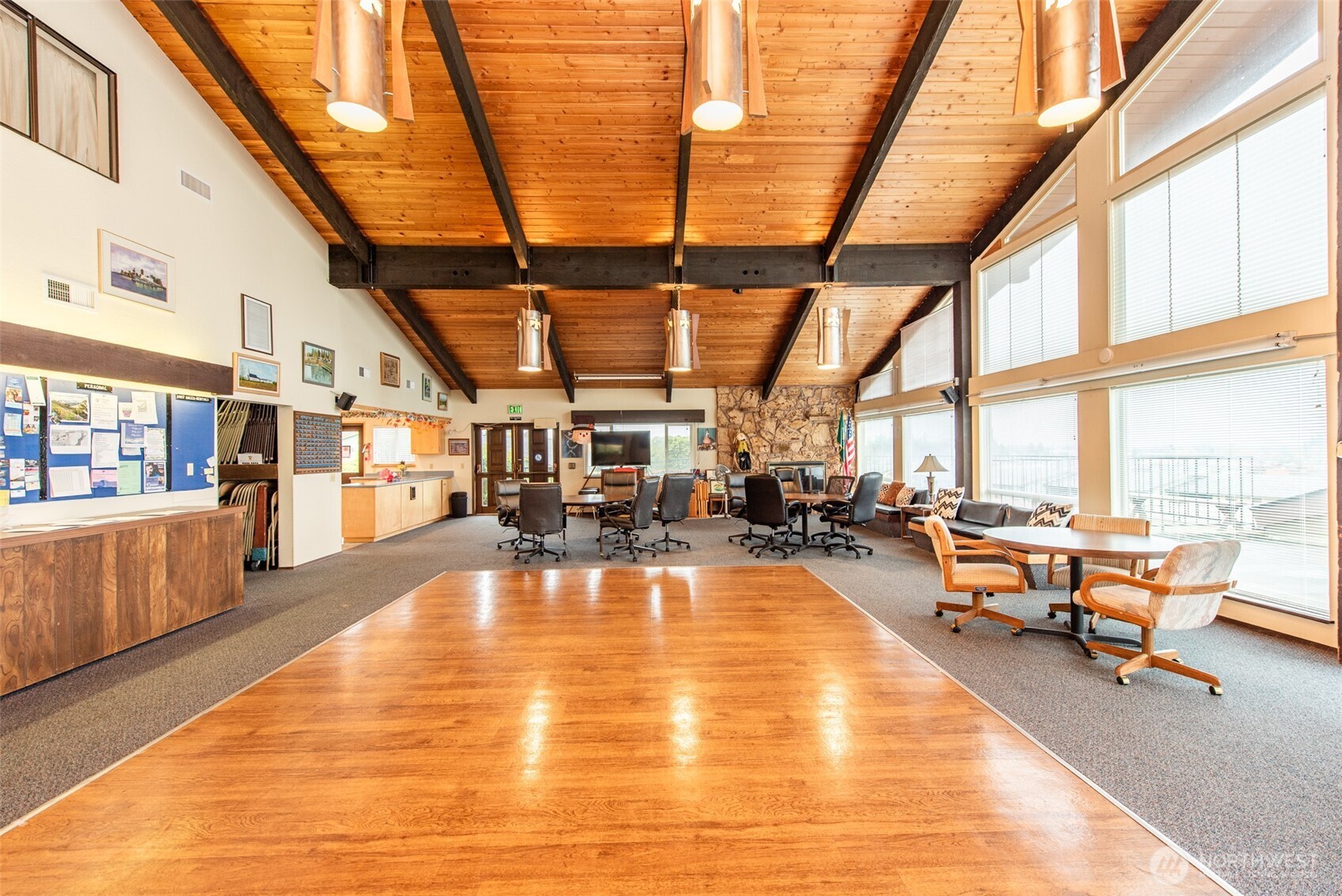 1301 South 3rd Avenue, Unit 19D Sequim, WA 98382 - Photo 30 of 35 a view of a swimming pool with seating space