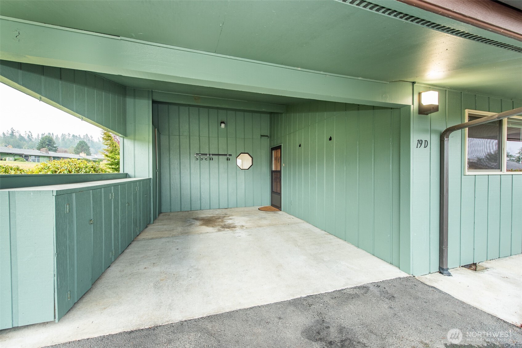 1301 South 3rd Avenue, Unit 19D Sequim, WA 98382 - Photo 4 of 35 a view of a porch