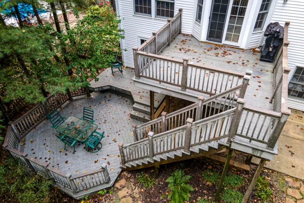 $578,900 | 2243 Waterford Way Northeast, Grand Rapids, MI 49525