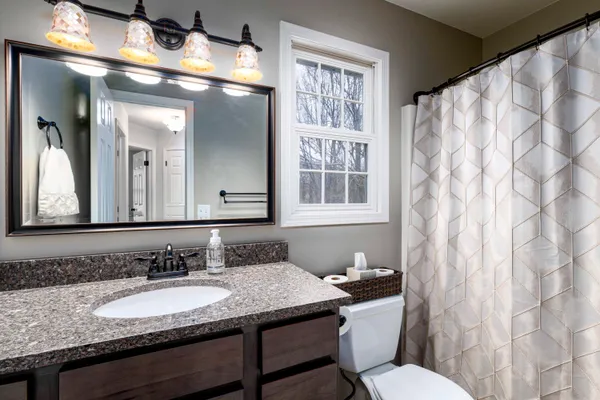 $578,900 | 2243 Waterford Way Northeast, Grand Rapids, MI 49525