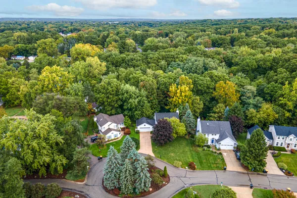 $578,900 | 2243 Waterford Way Northeast, Grand Rapids, MI 49525