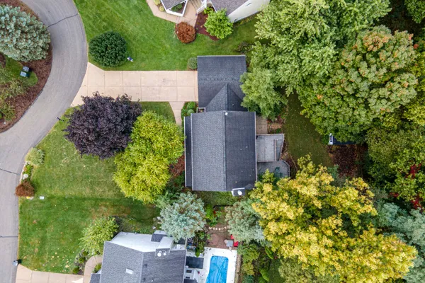 $578,900 | 2243 Waterford Way Northeast, Grand Rapids, MI 49525