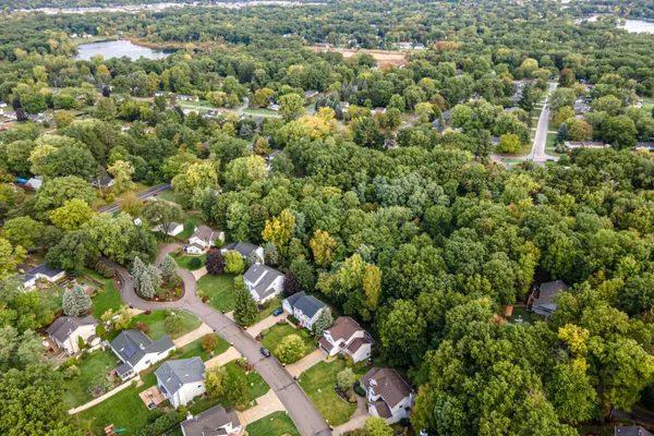 $578,900 | 2243 Waterford Way Northeast, Grand Rapids, MI 49525