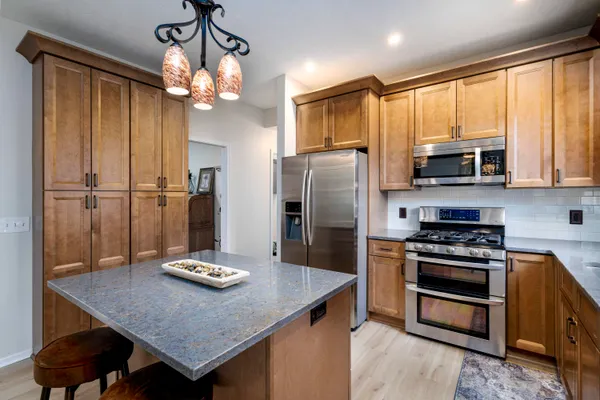 $578,900 | 2243 Waterford Way Northeast, Grand Rapids, MI 49525