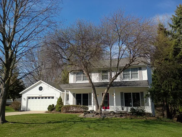 $578,900 | 2243 Waterford Way Northeast, Grand Rapids, MI 49525