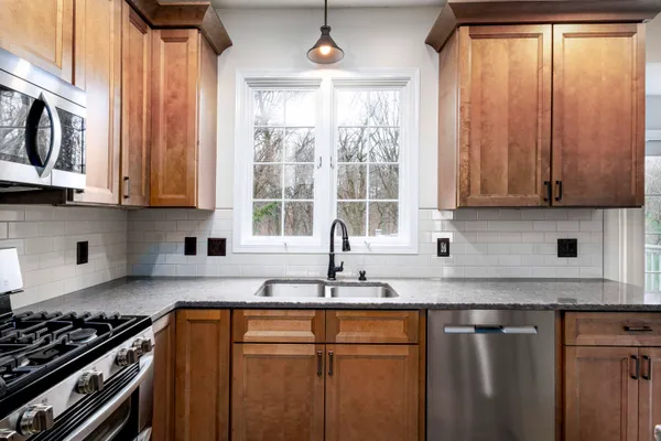 $578,900 | 2243 Waterford Way Northeast, Grand Rapids, MI 49525