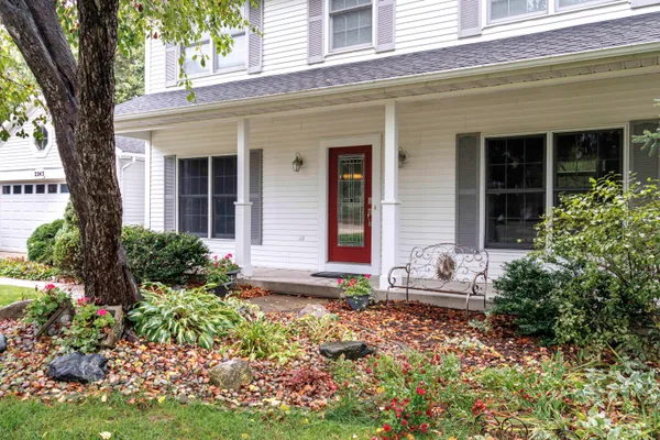 $578,900 | 2243 Waterford Way Northeast, Grand Rapids, MI 49525