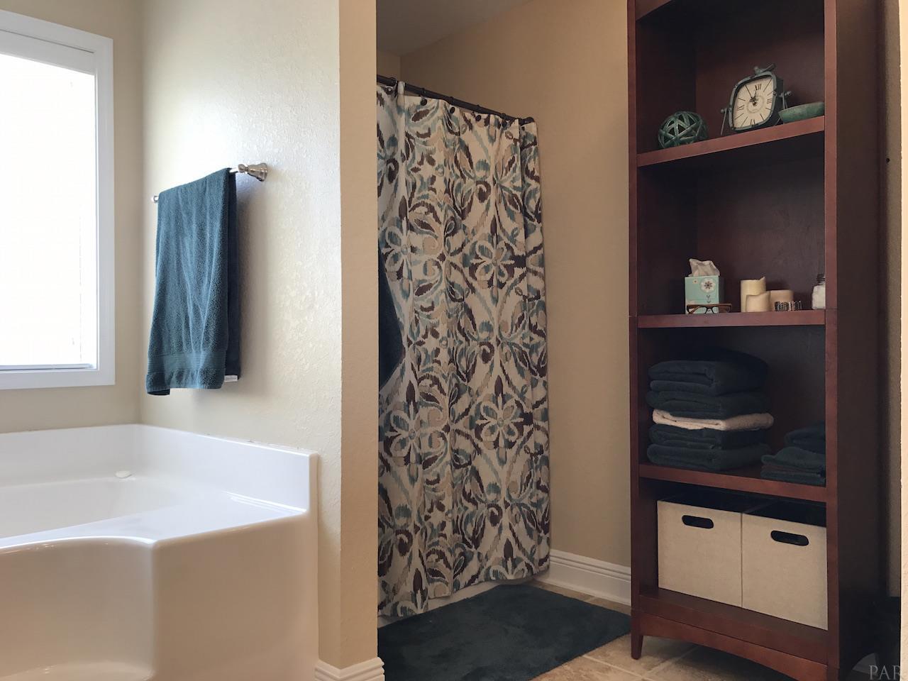 9956 Nichols Lake Road Milton, FL 32583 - Photo 27 of 41 Gallery Image 27