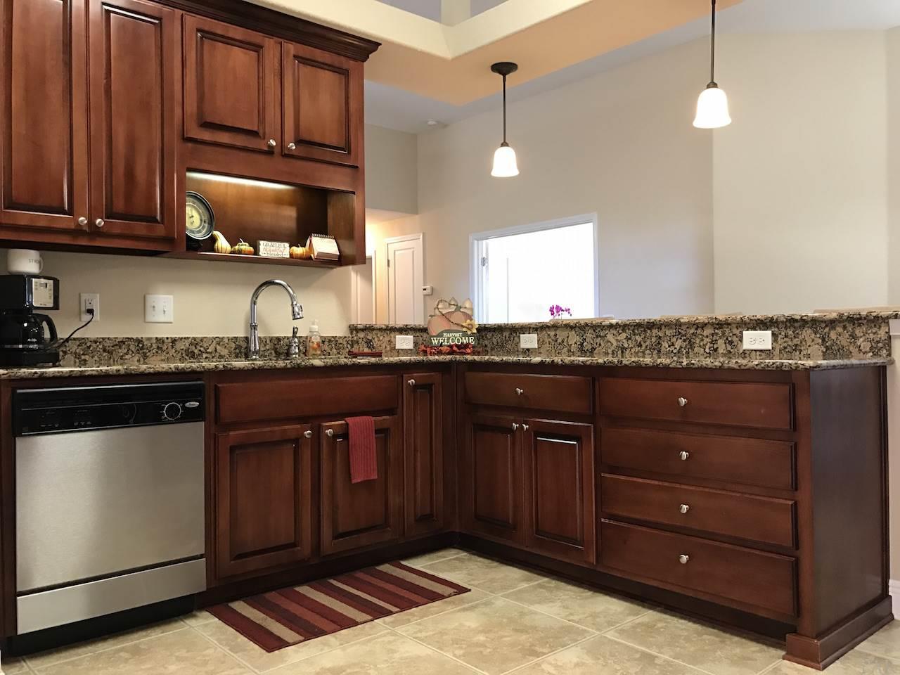 9956 Nichols Lake Road Milton, FL 32583 - Photo 4 of 41 Kitchen
