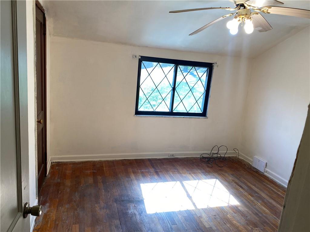 216 Grove Road Verona, PA 15147 - Photo 6 of 10 Gallery Image 6