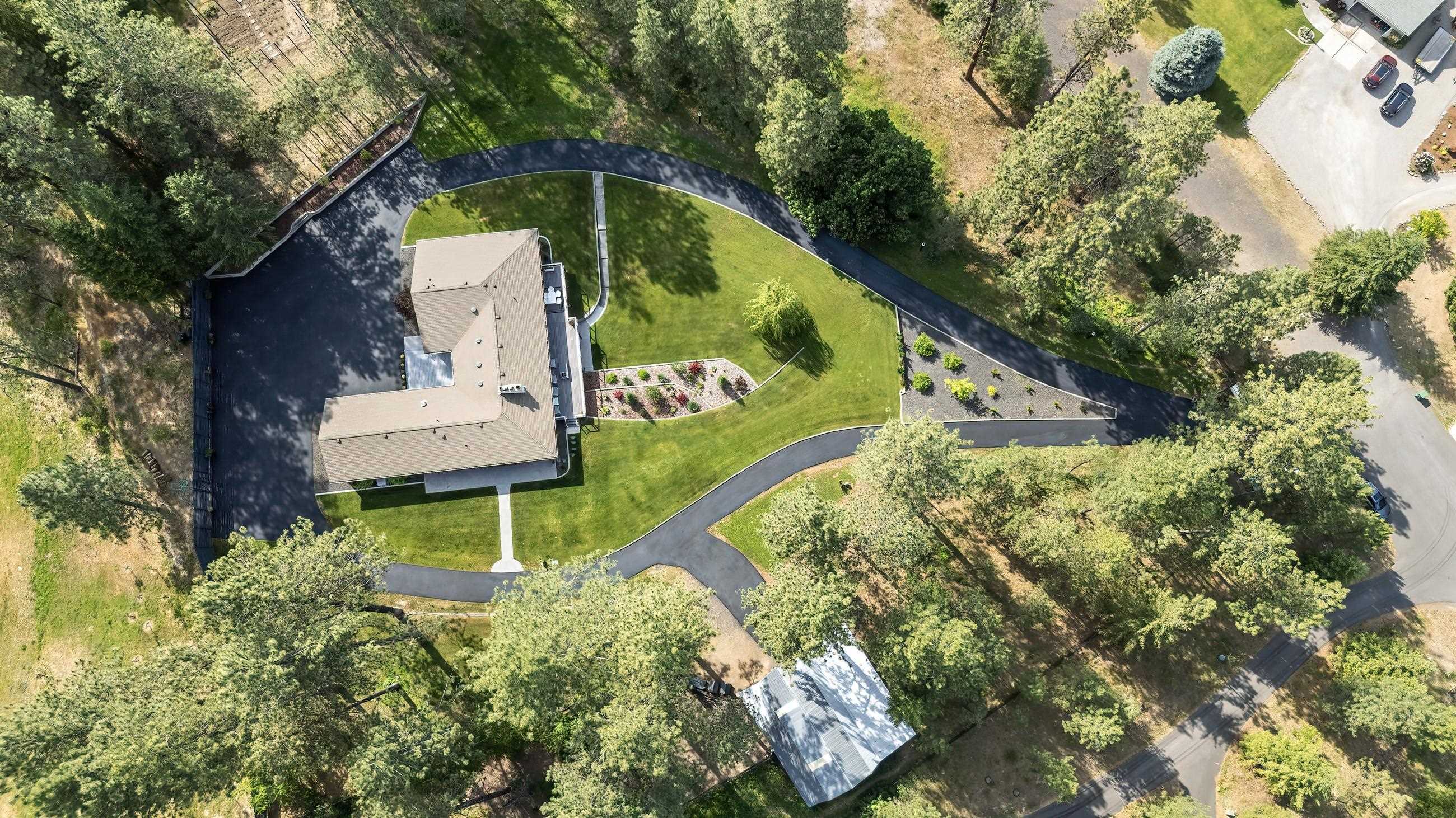 2710 West Regina Lane Spokane, WA 99218 - Photo 46 of 50