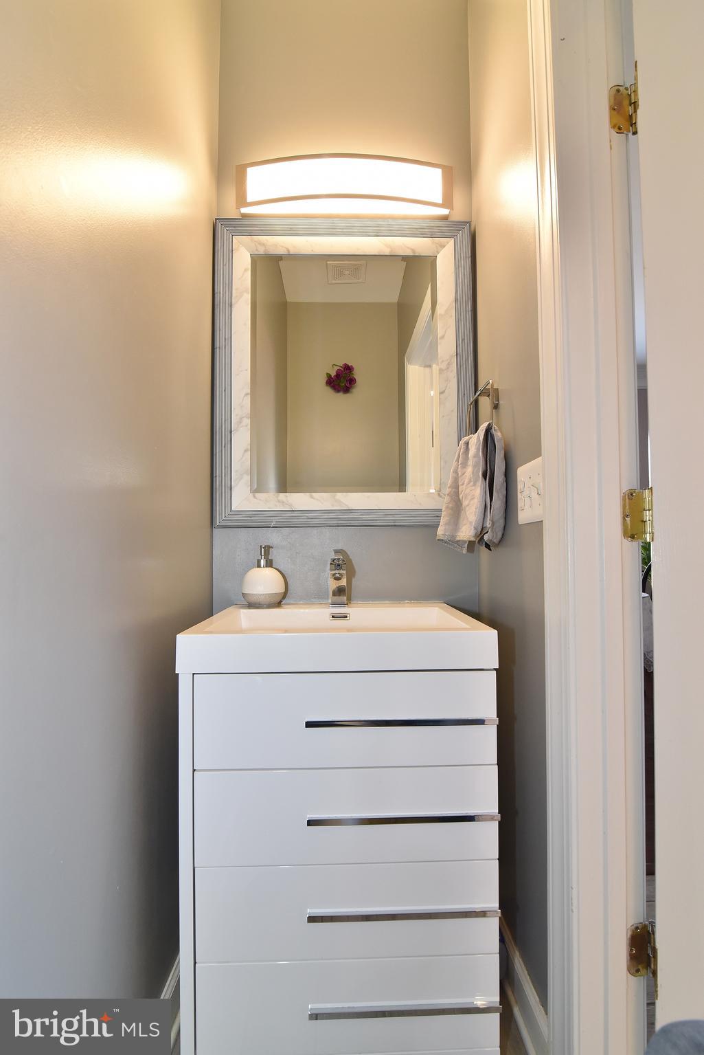 9074 Furey Road Lorton, VA 22079 - Photo 13 of 39 Half Bath