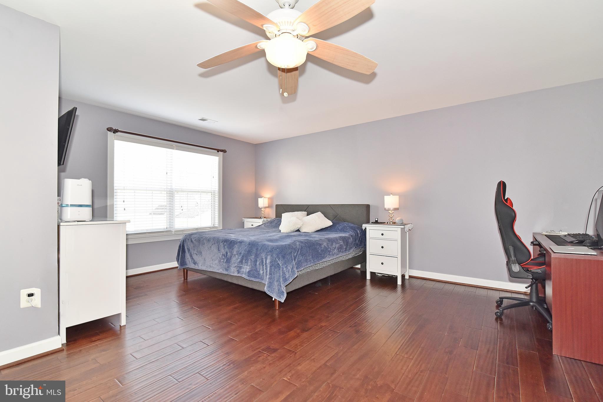 9074 Furey Road Lorton, VA 22079 - Photo 16 of 39 Primary Bedroom Suite