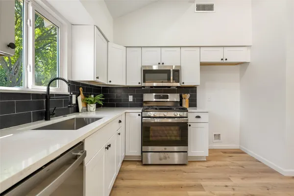 $625,000 | 6209 Reicher Drive, Austin, TX 78723