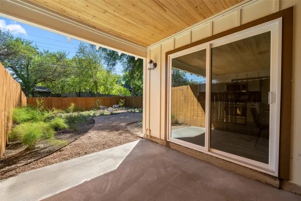 $625,000 | 6209 Reicher Drive, Austin, TX 78723