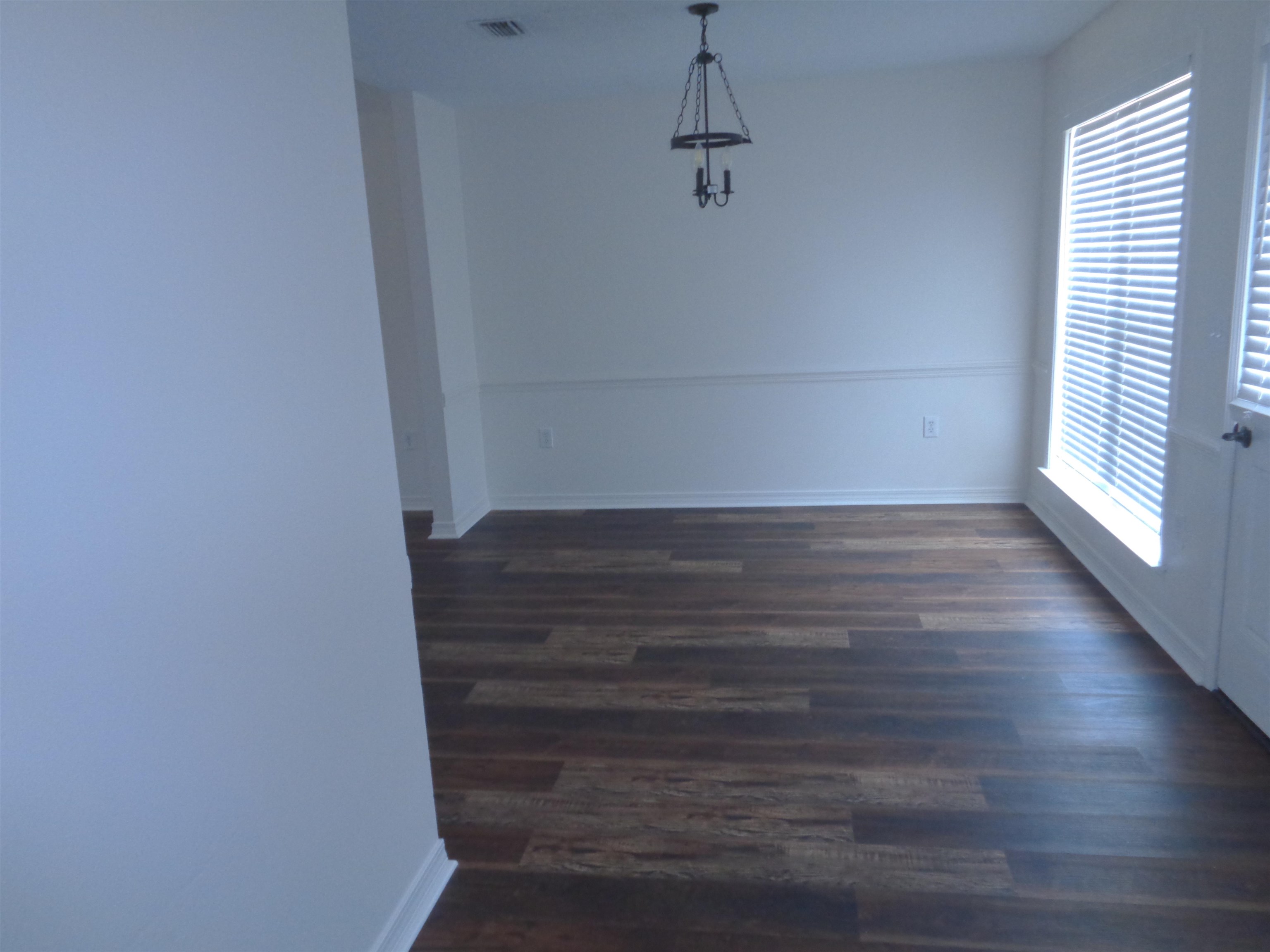 1557 Majesty Loop Foley, AL 36535 - Photo 10 of 25 Dining Room