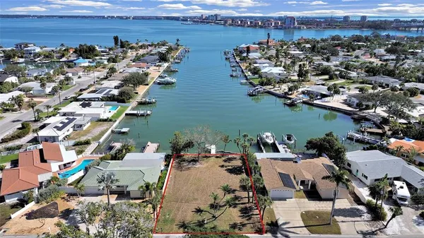 $1,600,000 | 4031 Poinsettia Drive, St. Pete Beach, FL 33706