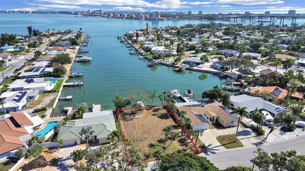 $1,600,000 | 4031 Poinsettia Drive, St. Pete Beach, FL 33706