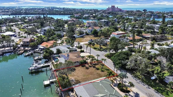 $1,600,000 | 4031 Poinsettia Drive, St. Pete Beach, FL 33706