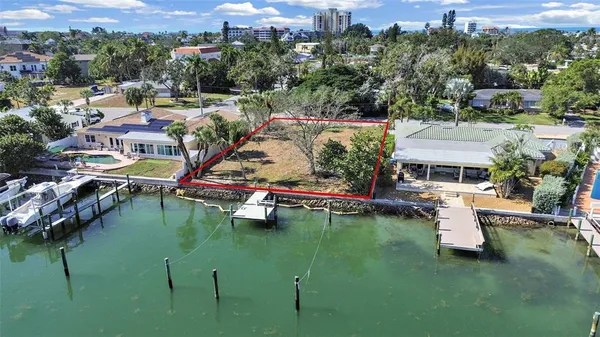 $1,600,000 | 4031 Poinsettia Drive, St. Pete Beach, FL 33706