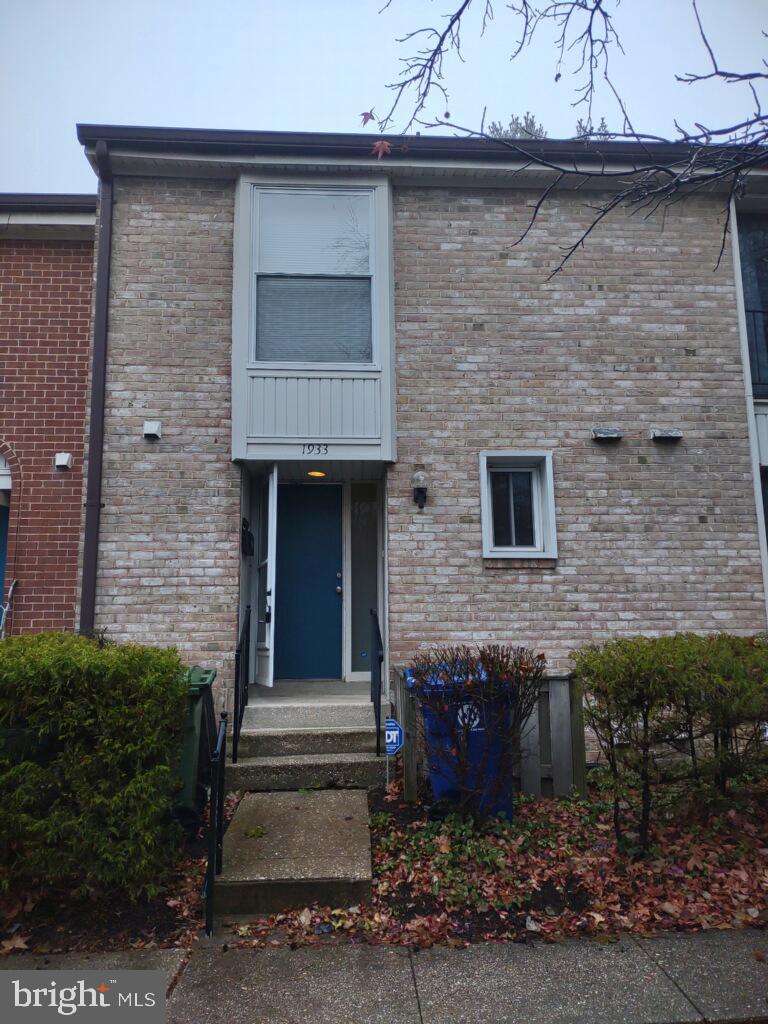 1933 Greenberry Road Baltimore, MD 21209 - Photo 1 of 7 Gallery Image 1