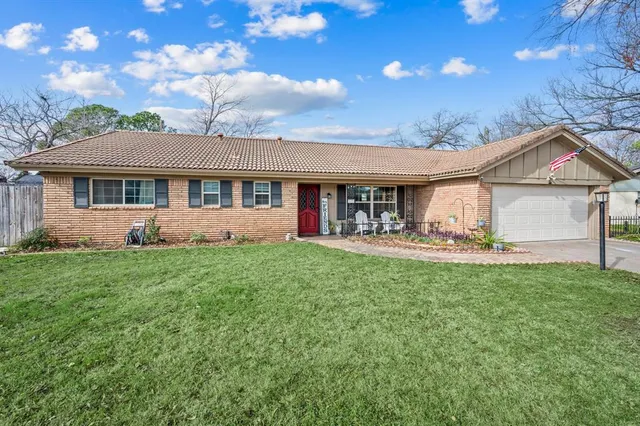 $375,000 | 2125 Shady Brook Drive, Bedford, TX 76021