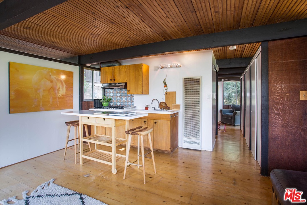 1081 Alta Pine Drive Altadena, CA 91001 - Photo 26 of 38