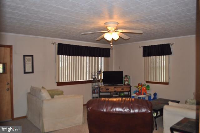 1034 Kathleen Street Lebanon, PA 17046 - Photo 3 of 12 Gallery Image 3