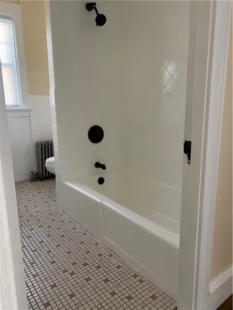 $2,300 | 130 Wollaston Street, Unit 1, Cranston, RI 02910