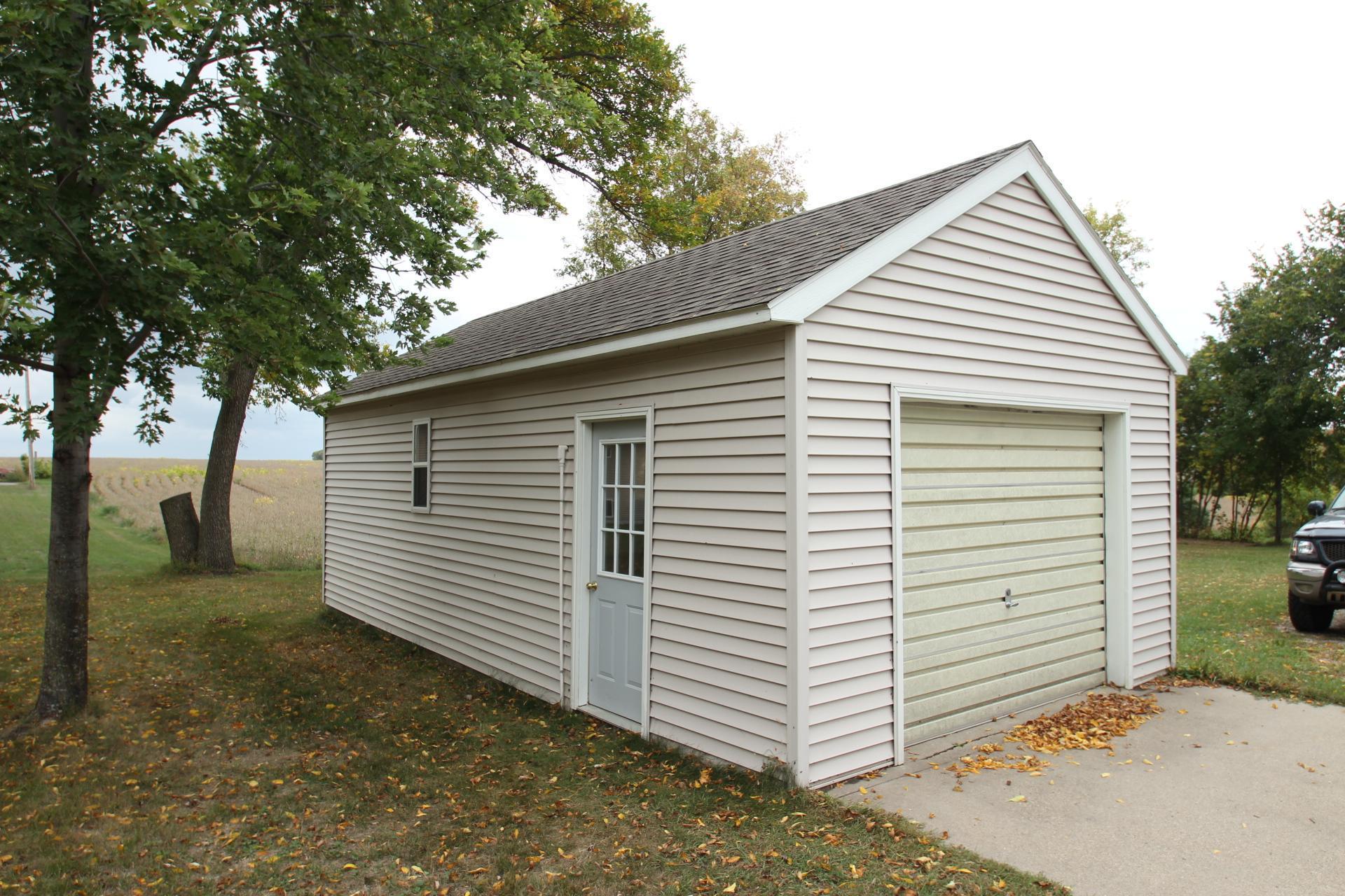 150 Highway 4 Melrose, MN 56352 - Photo 5 of 26