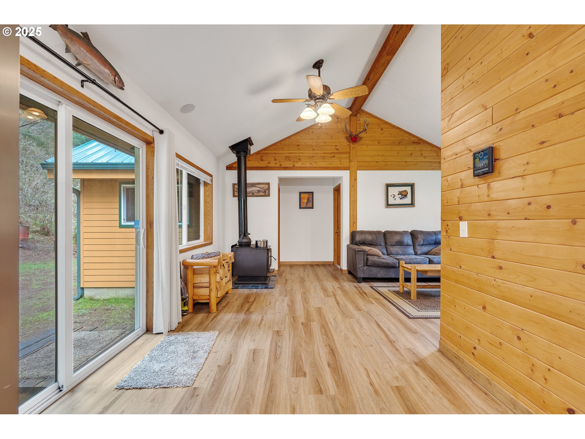9580 Kilchis River Road Tillamook, OR 97141 - Photo 13 of 36 Gallery Image 13