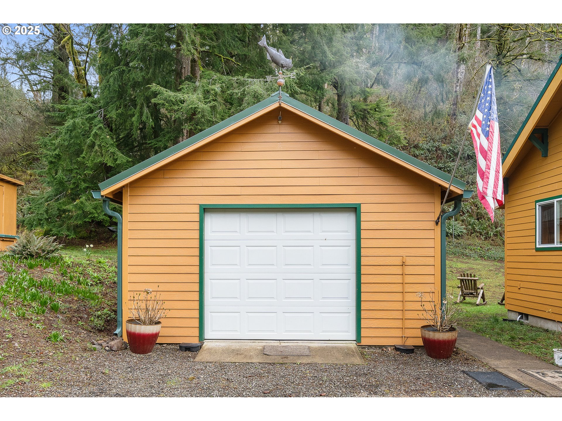 9580 Kilchis River Road Tillamook, OR 97141 - Photo 3 of 36 Gallery Image 3