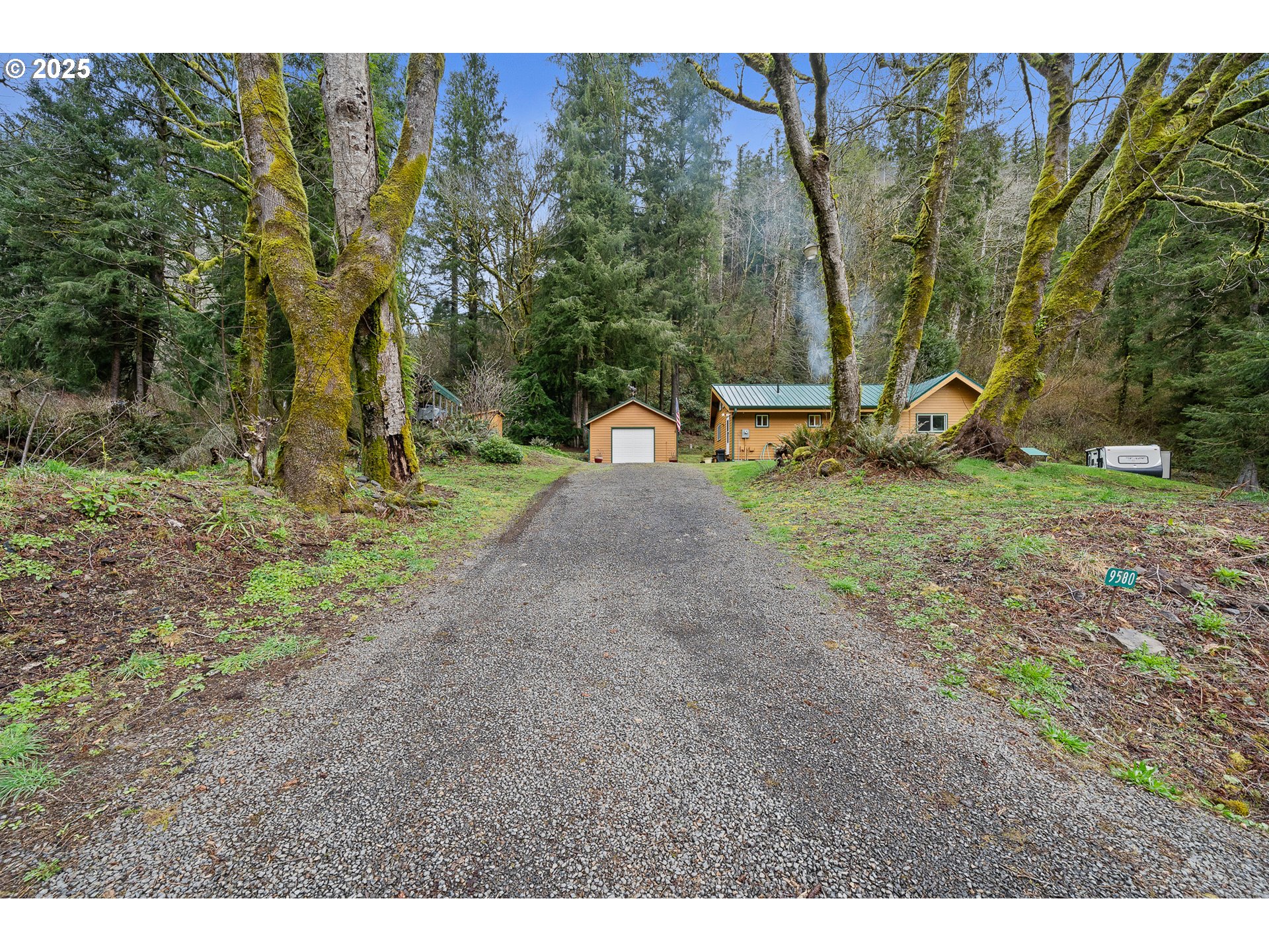 9580 Kilchis River Road Tillamook, OR 97141 - Photo 7 of 36 Gallery Image 7