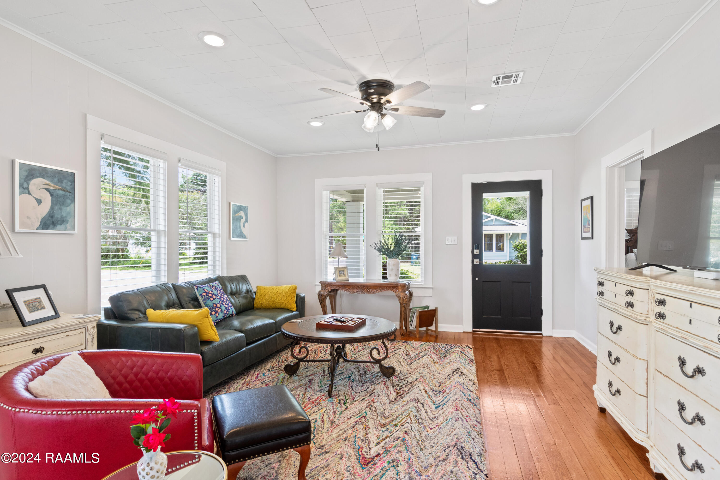 527 St Joseph Street Lafayette, LA 70506 - Photo 6 of 47 527StJoseph-26