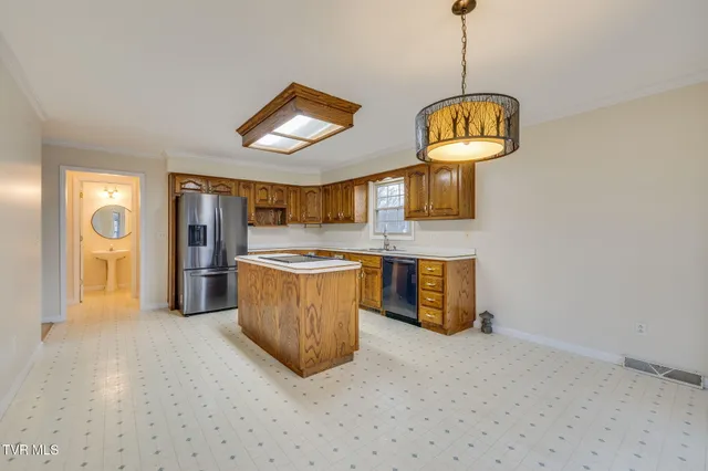 $499,000 | 106 Meadow Court, Gray, TN 37615