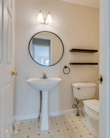 $499,000 | 106 Meadow Court, Gray, TN 37615