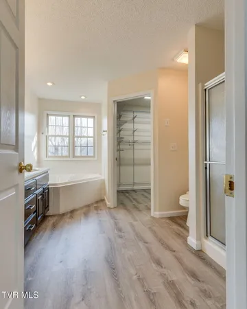 $475,000 | 106 Meadow Court, Gray, TN 37615