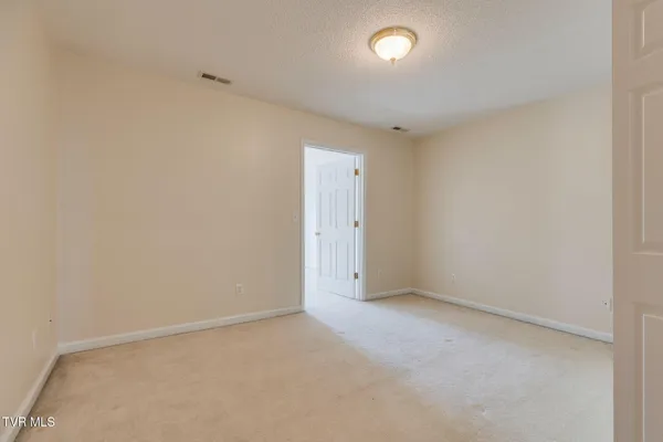 $475,000 | 106 Meadow Court, Gray, TN 37615