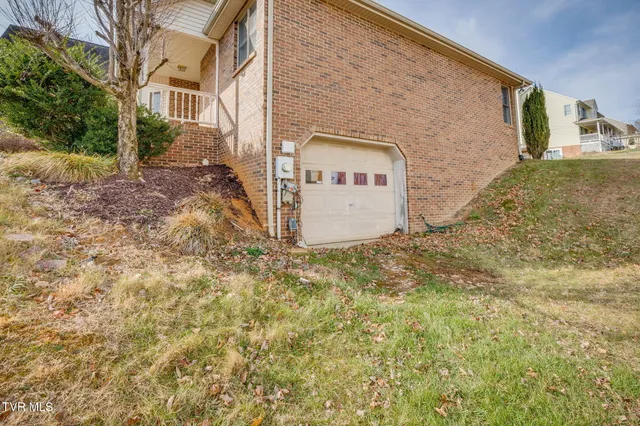 $499,000 | 106 Meadow Court, Gray, TN 37615