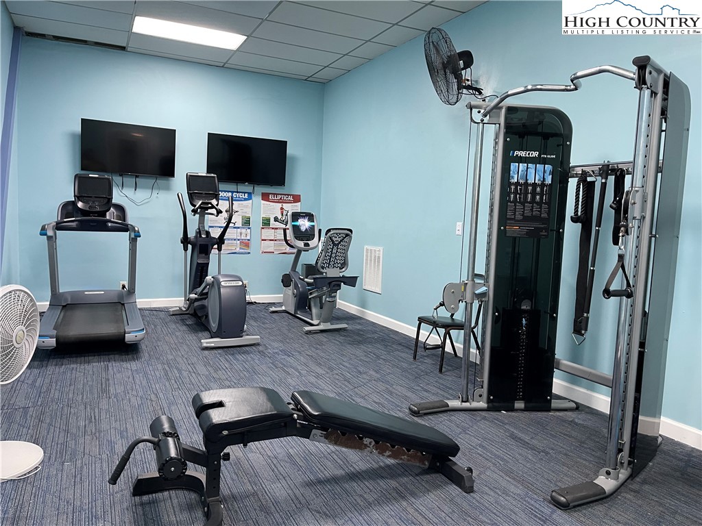301 Pinnacle Inn Road, Unit 3207 Beech Mountain, NC 28604 - Photo 35 of 37 a view of a workspace with furniture and a window