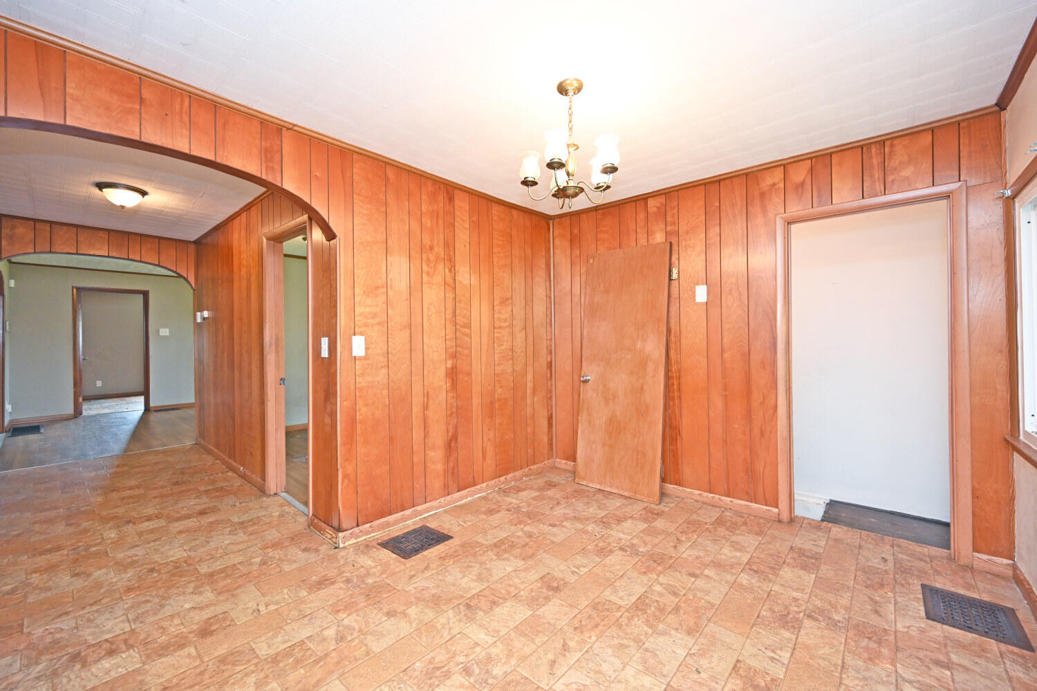 517-518 Cedar Road Covington, KY 41015 - Photo 18 of 38 Gallery Image 18