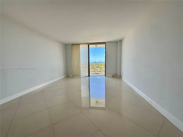 $2,200 | 2350 Northeast 135th Street, Unit 1207, North Miami, FL 33181